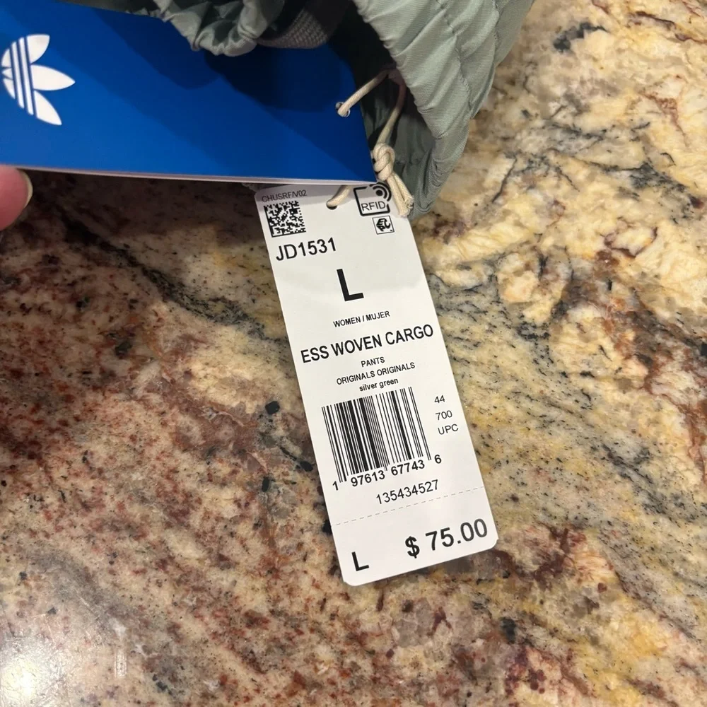 Adidas Light Green Cargo Pants NWT - Picture 8 of 10
